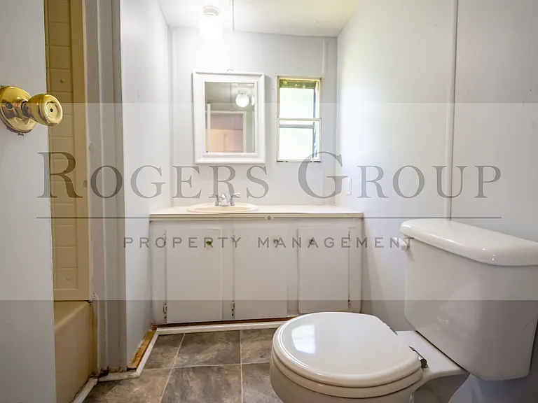 385 Julian Smith Rd #4 — Photo 7