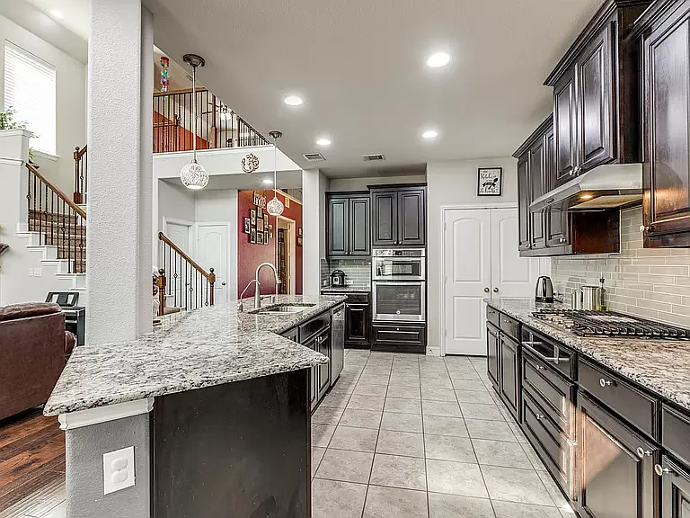8609 McCutchins Dr — Photo 8