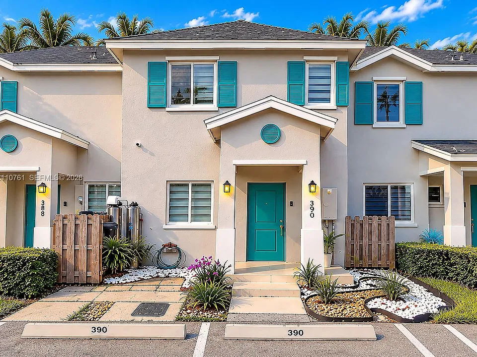 390 NW 12th Ave #1