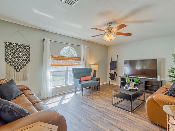 5th image of 65096 Mossy Creek Ln
