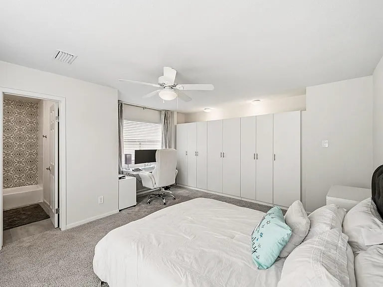 1116 Bering Dr #25 — Photo 37