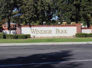 401 Lewisham St, Bakersfield, CA 93311