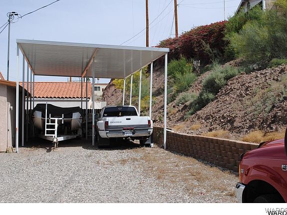 4th image of 9519 Bluff Dr