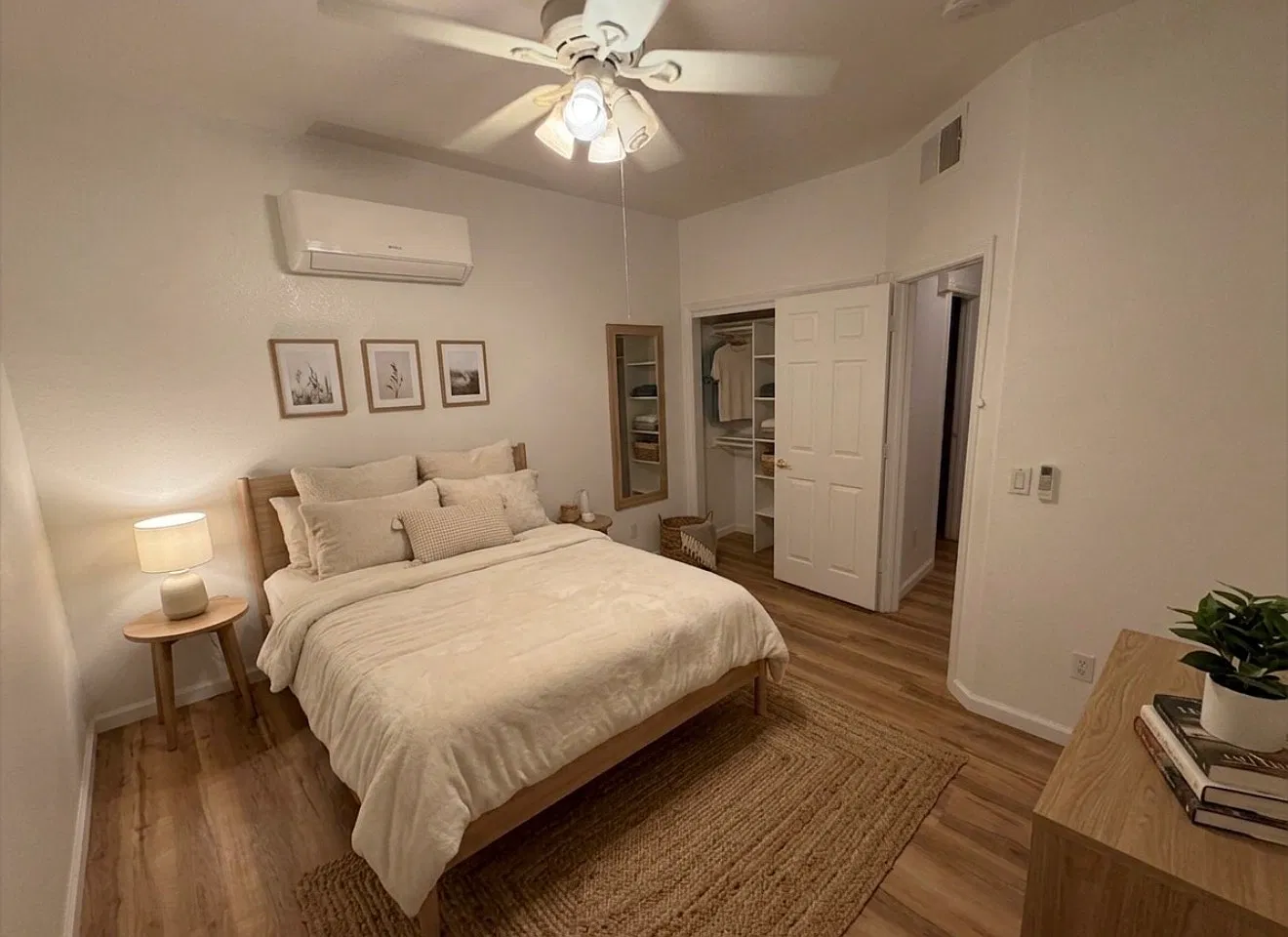 Studio, 500 sqft, $1,300 — Photo 2