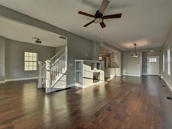 5th image of 1443 W 77th St