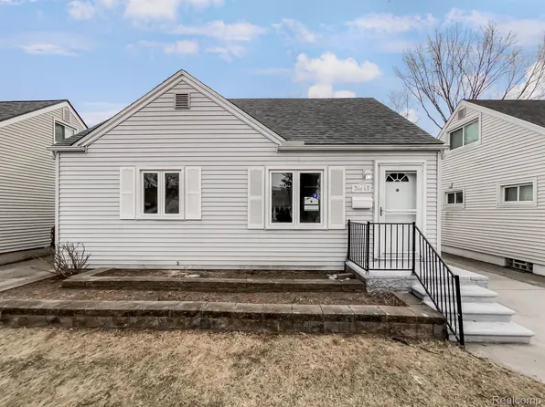26668 Tawas St, Madison Heights, MI 48071