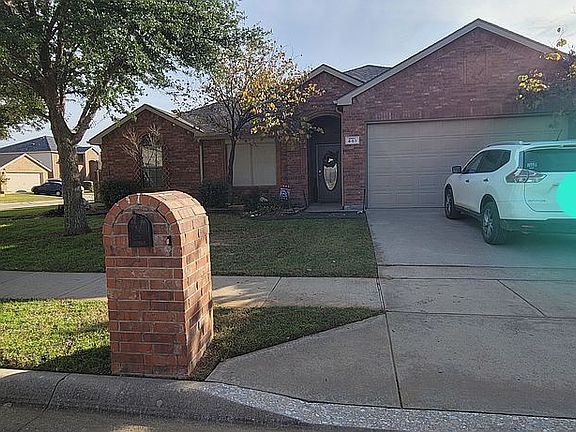 2nd image of 401 Braewick Dr