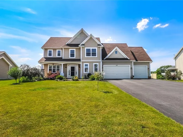 133 Fallwood Ter, Hilton, NY 14468