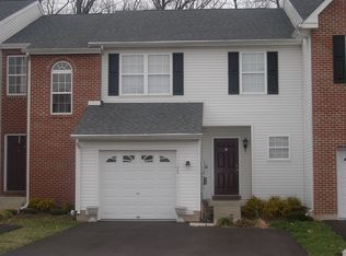 164 Hampshire Dr, Sellersville, PA 18960