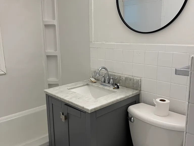 1469 Forest Ave — Photo 4