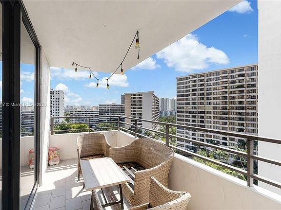 2nd image of 2500 Parkview Dr APT 1214