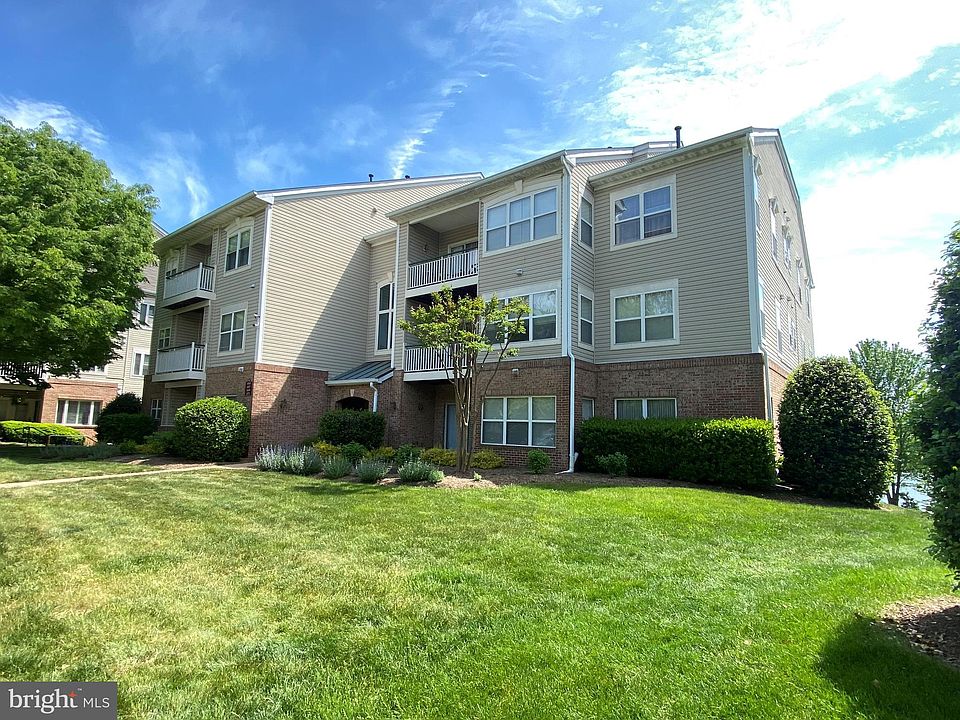 1st image of 6571 Grange Ln Unit 304