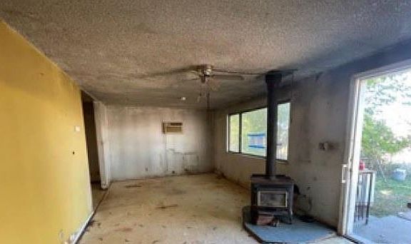 Additional Living Room