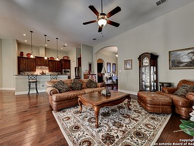 1325 Merlot, New Braunfels, TX 78132 | Zillow