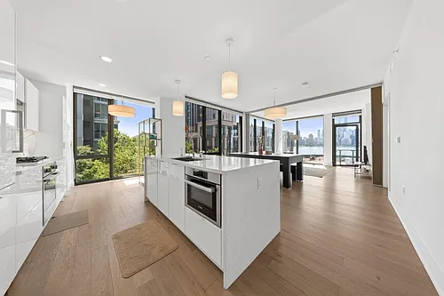 9 Avenue At Port Imperial Photo 1