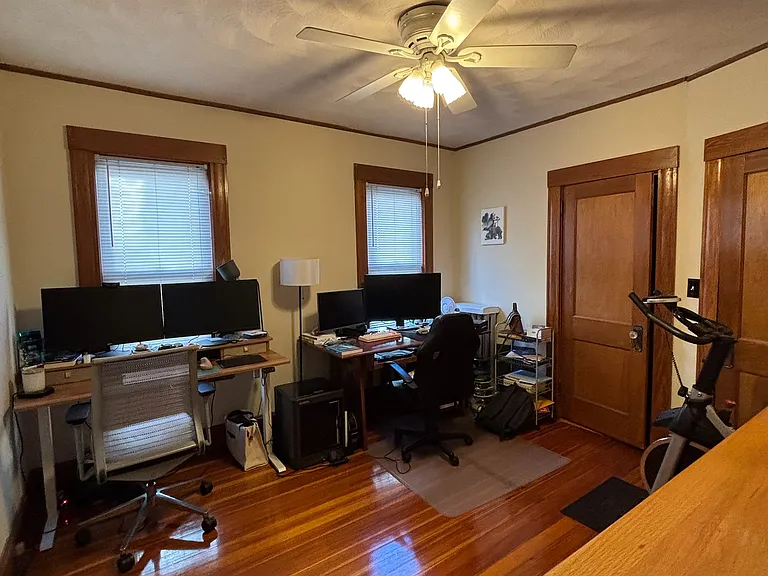 14 Minnesota Ave #14 — Photo 10