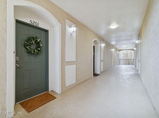 7801 POINT MEADOWS Drive #5201, Jacksonville, FL 32256