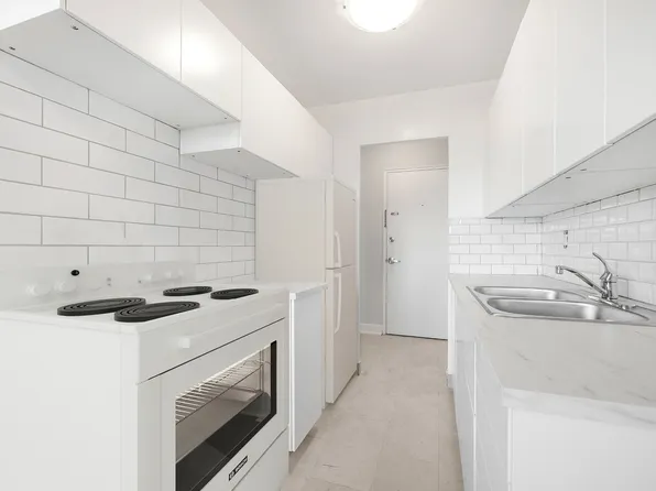48 Laverock Avenue