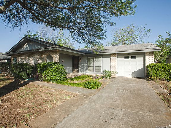 2nd image of 10807 Green Brook