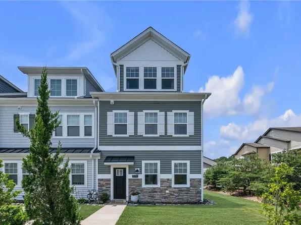 1701 Pasture Pl, Chesapeake, VA 23323