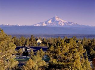1281 Highland View Loop, Redmond, OR 97756