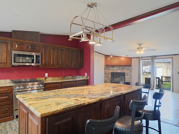 5th image of 23650 S 620th Rd