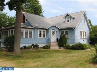 1006 High St, Burlington, NJ 08016