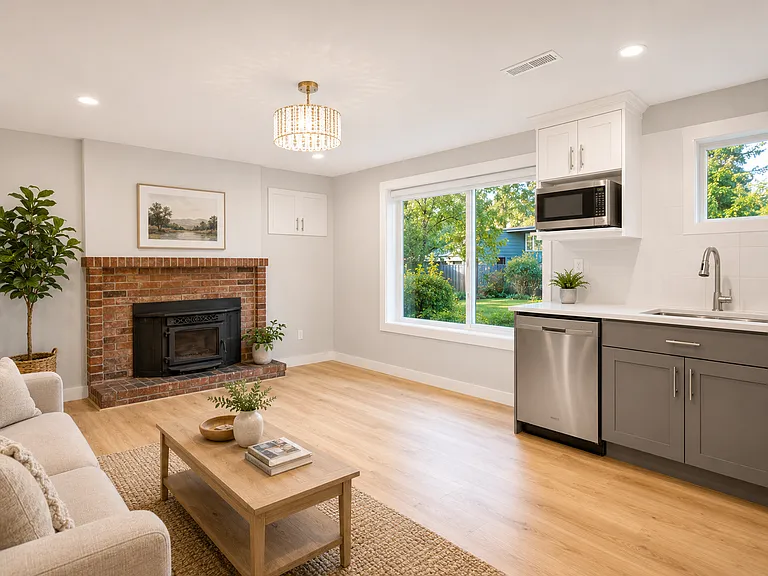 2555 Tuohey Ave — Photo 8