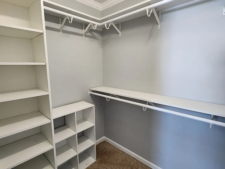 2826 Bombay Dr — Photo 15