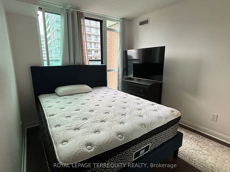 525 Wilson Ave #835 — Photo 15
