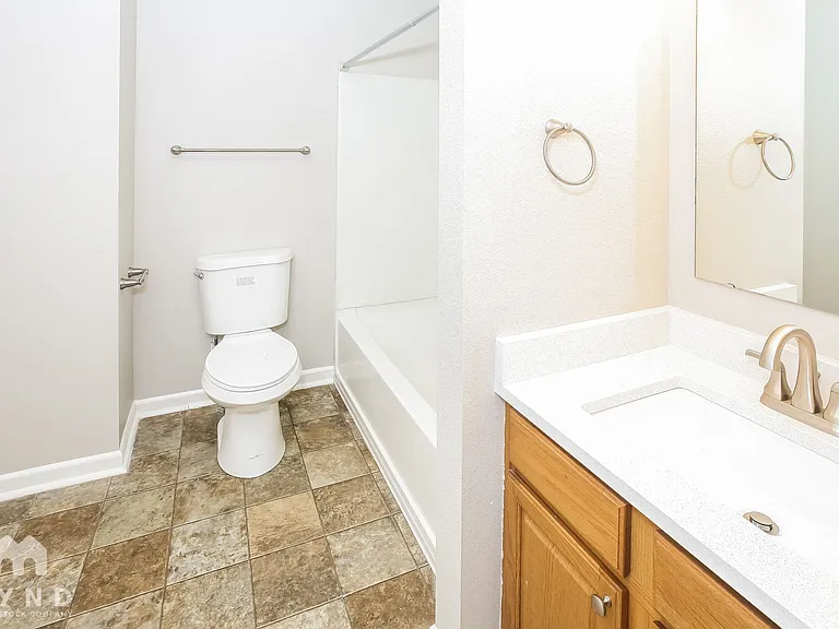 9032 Stones Bluff Ln — Photo 11
