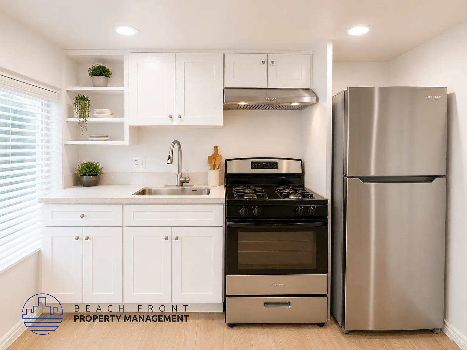 740 W 24th St. — Photo 1