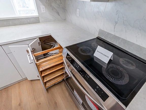 5th image of 7453 Moffatt Rd #321