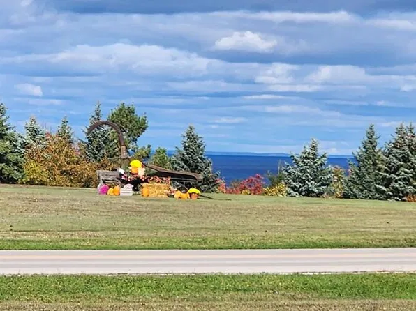 11842 State Highway 42, Ellison Bay, WI 54210