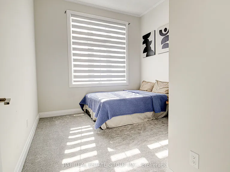 127 Ian Ormston Dr — Photo 38