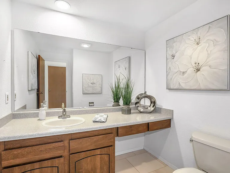 14647 NE 35th St #24 — Photo 10