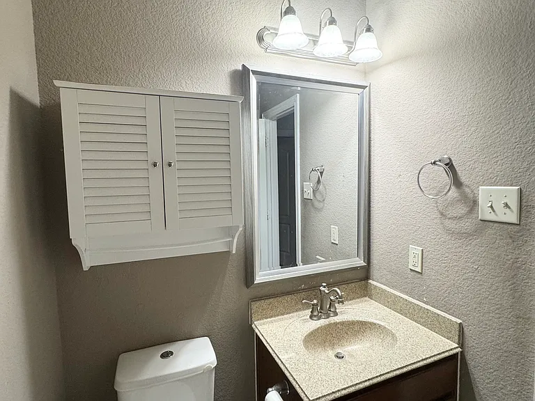 11931 Green Colling Park Dr — Photo 16