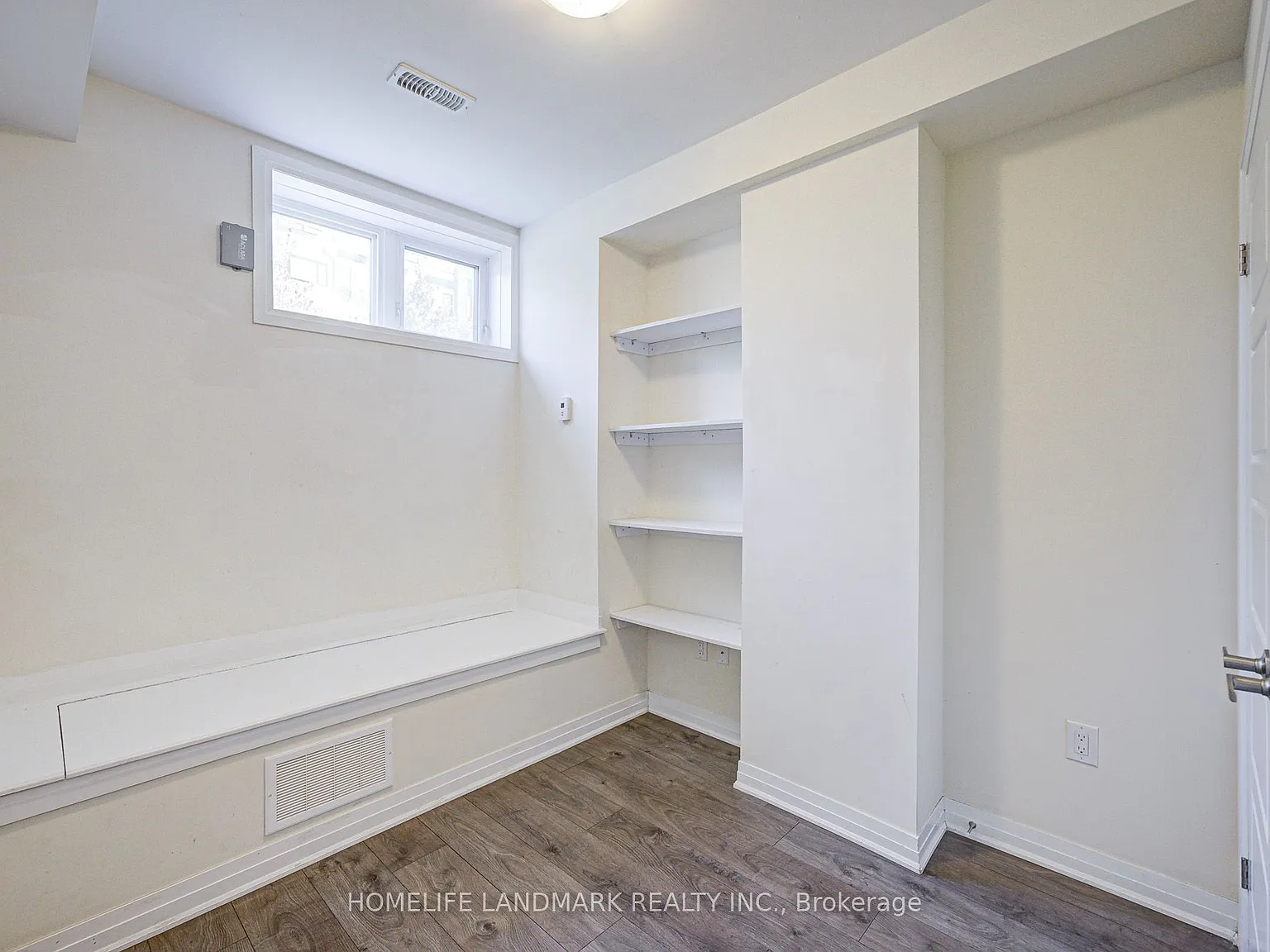 3 bed, $3,200 — Photo 3