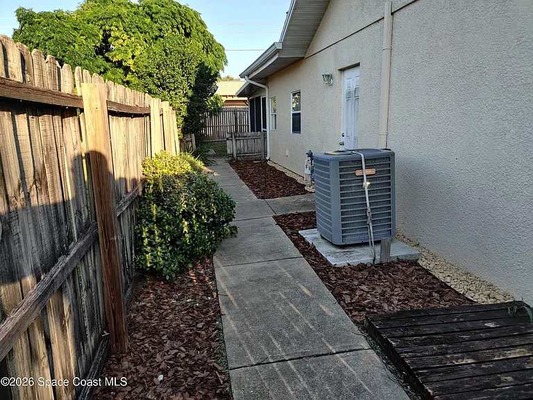2330 Jason St — Photo 7