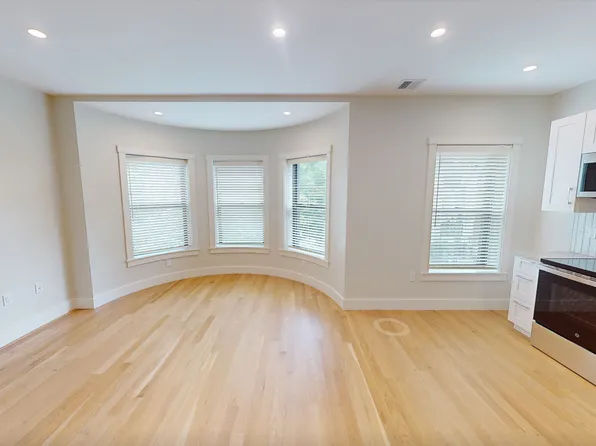 27 Longwood Ave, Brookline, MA