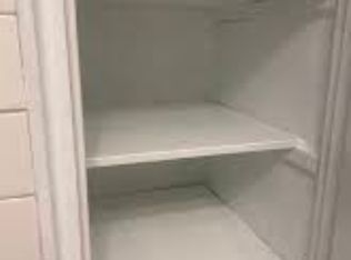 200 Maplewood Dr #2, Pottstown, PA 19464