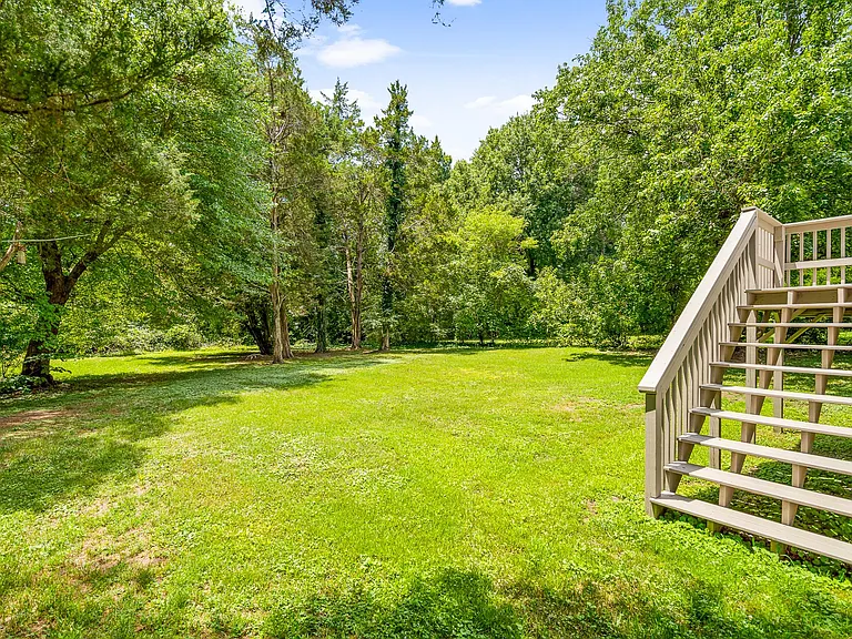 206 Woodale Dr — Photo 33