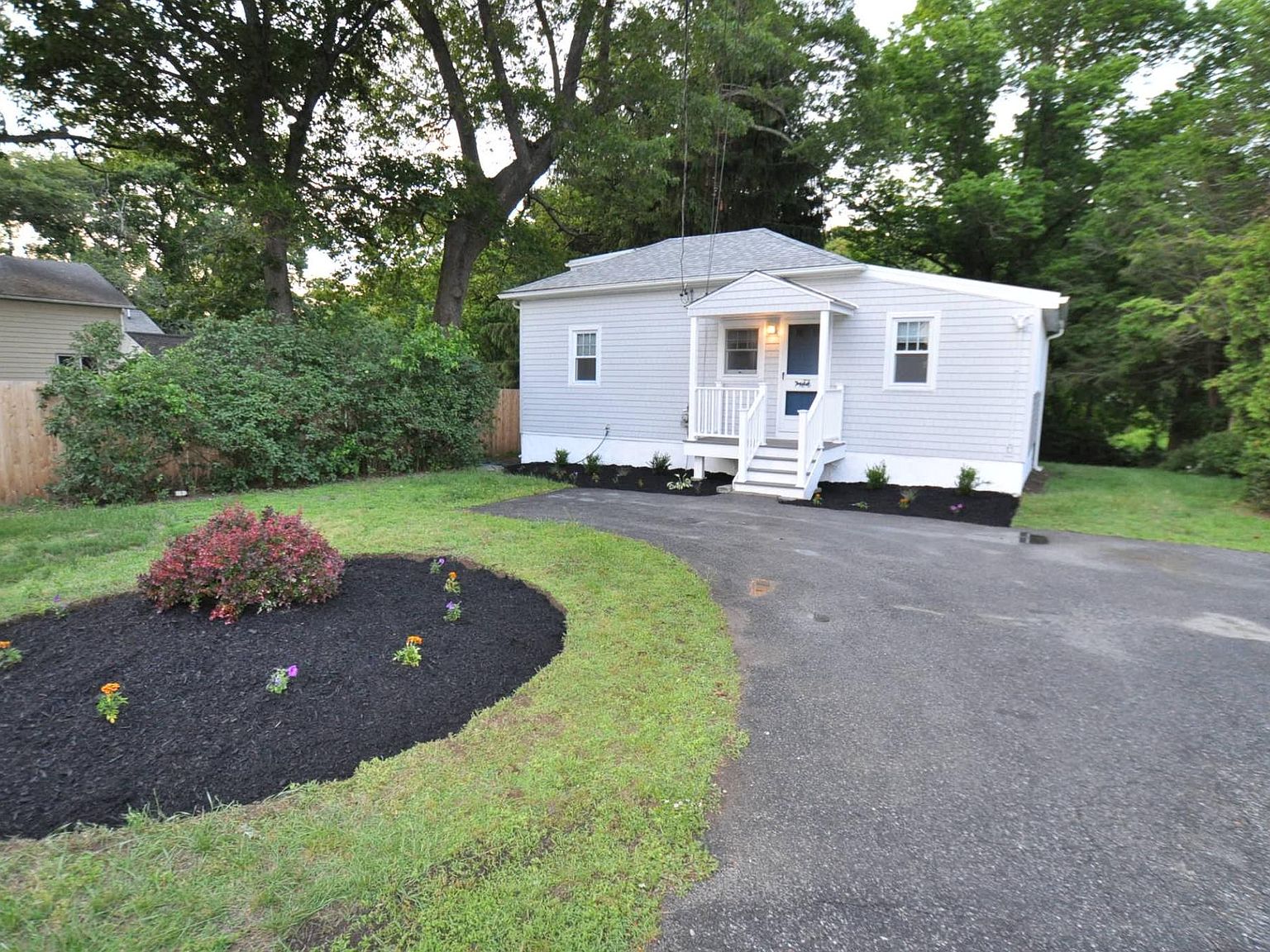 335 Church Ave, Warwick, RI 02889 Zillow