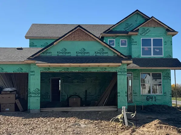 641 Sierra Pkwy, Waconia, MN 55387