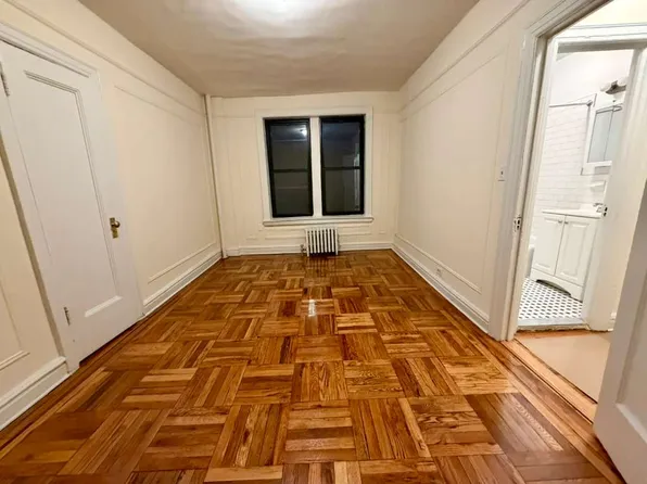 2922 Barnes Avenue image 1 of 6