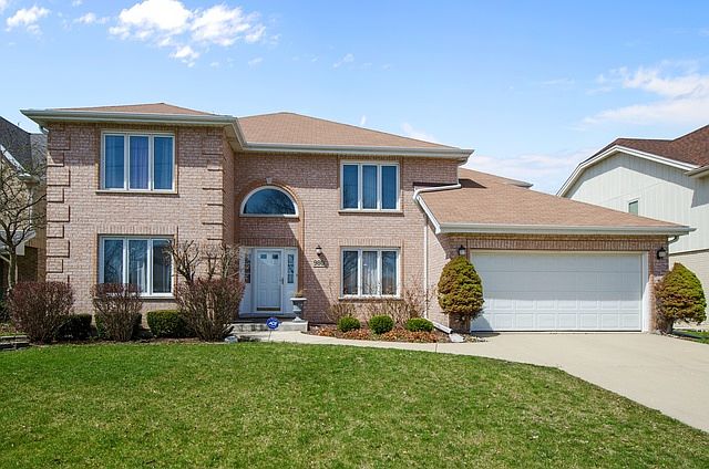 1st image of 980 Carlow Dr