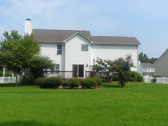 5th image of 187 Bridlewood Dr