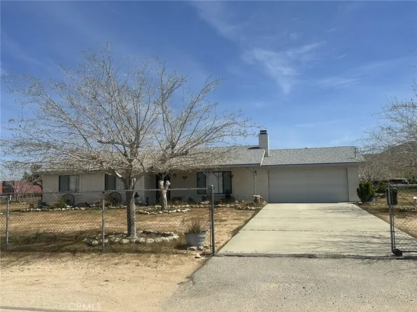 9239 Joshua St, Apple Valley, CA 92308