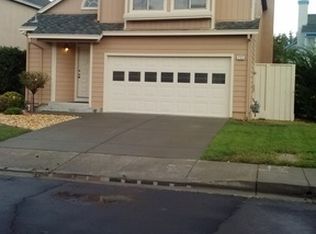 255 Bridgewater Cir, Suisun City, CA 94585