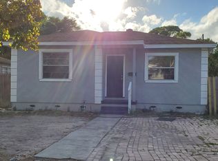 1425 40th St S, Saint Petersburg, FL 33711